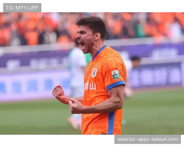 泽卡赛季进球达19颗创生涯新高 谢文能再度助攻助力球队表现 泽卡赛季进球达19颗创生涯新高 谢文能再度助攻助力球队表现