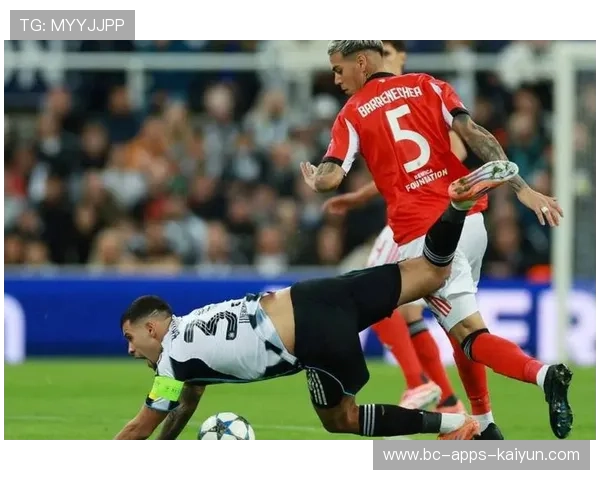 穆里尼奥遭遇四连败 本菲卡欧冠小组赛不胜 出线形势严峻 穆里尼奥遭遇四连败 本菲卡欧冠小组赛不胜 出线形势严峻