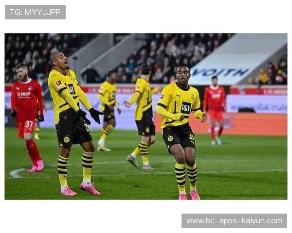 海登海姆左路或成打开口子,助力球队突破困局 海登海姆左路或成打开口子,助力球队突破困局