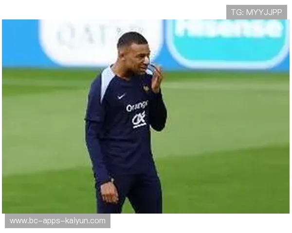 姆巴佩高速反击构建法国攻势:足坛新力量的崛起 姆巴佩高速反击构建法国攻势:足坛新力量的崛起