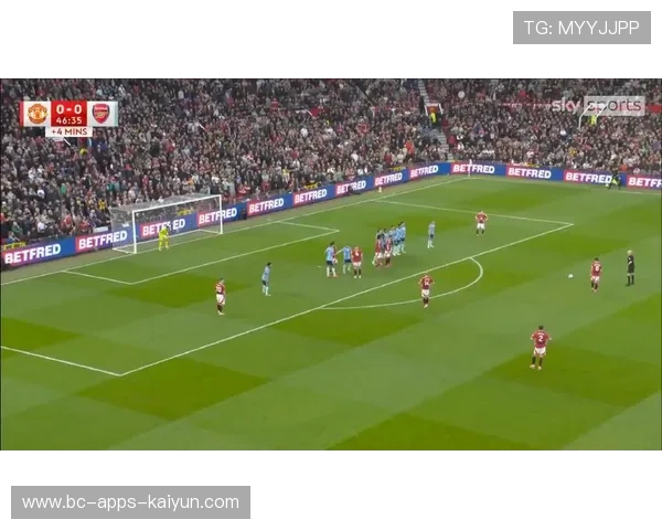 布鲁诺任意球穿越人墙曼联再添分