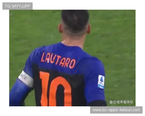 普利希奇突破后外脚背轻巧吊射得分